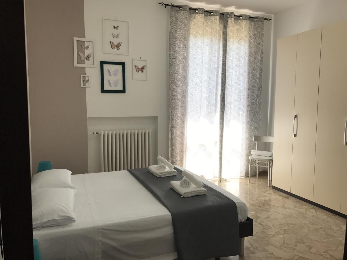 B&B Civico22 Civitanova Marche Exterior foto